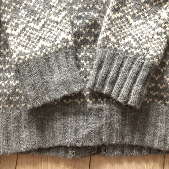 Aerie Y2K Lambswool Rabbit Hair Blend Snowflake Colorwork Cardigan in Grey S - Picture 4 of 12